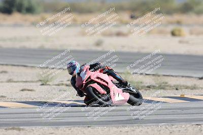 media/Nov-16-2025-Race Pace (Sun) [[8c5fa54630]]/Non Verified Riders (1st 20 Minutes)/4-Turn 16 (1116am)/